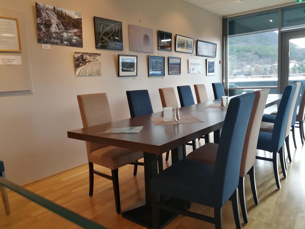 Dombas Hotel エクステリア 写真