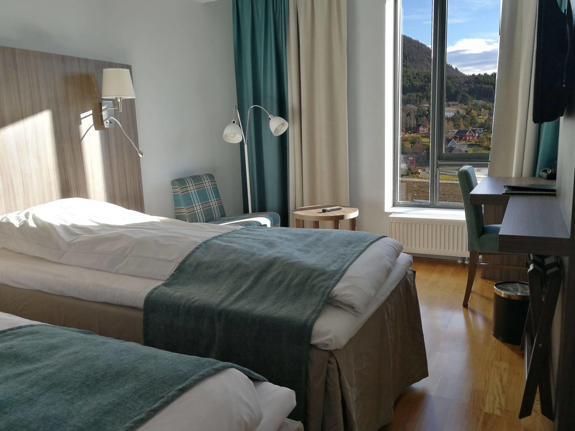 Dombas Hotel エクステリア 写真